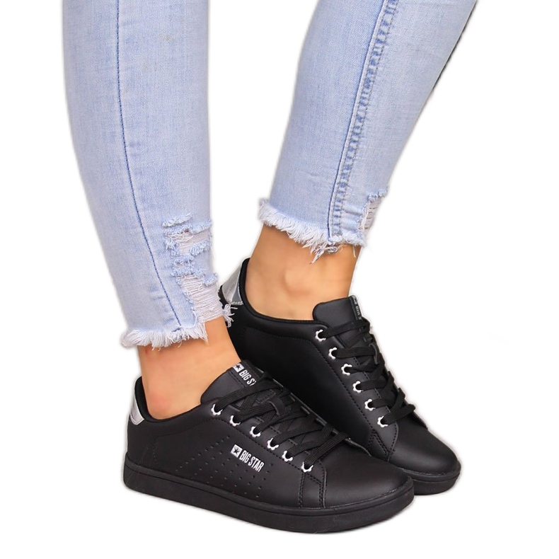 Sneakers da donna nere con ecopelle Big Star DD274586 nero