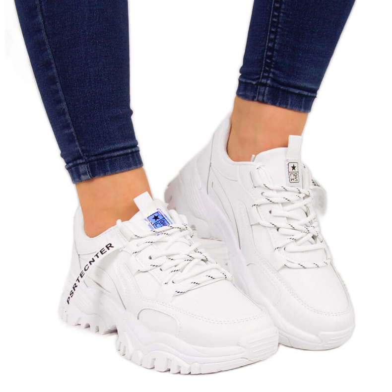 Sneakers da donna con suola spessa bianca NEWS