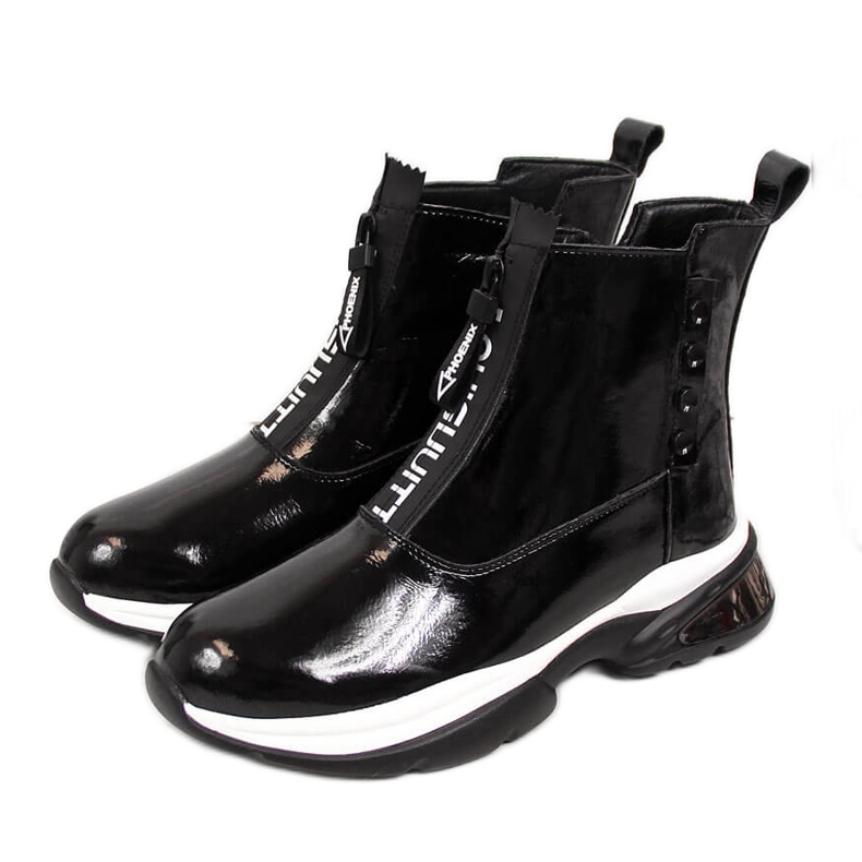 Sneakers da donna in vernice nera T.Sokolski nero