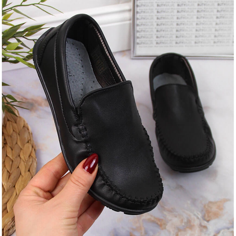 Mocassini slip-on neri da bambino Kornecki 6805
