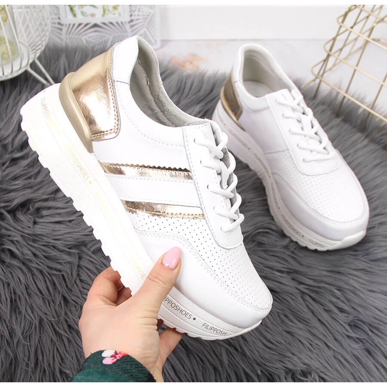Scarpe da donna in pelle su plateau bianco Filippo bianca