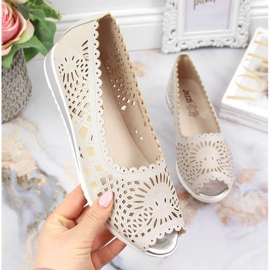 Scarpe Jezzi da donna traforate, open toe, beige