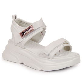Sandali bianchi da donna sulla piattaforma sportiva NEWS bianco