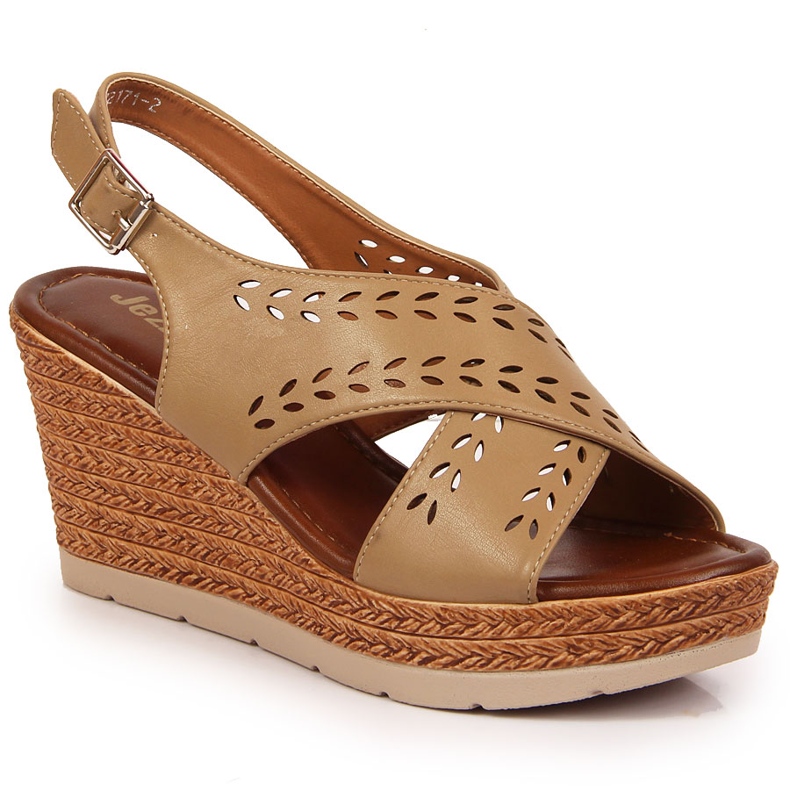 Sandali beige da donna su zeppa Jezzi