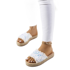 Ciabatte bianche sulla piattaforma Susanna bianca