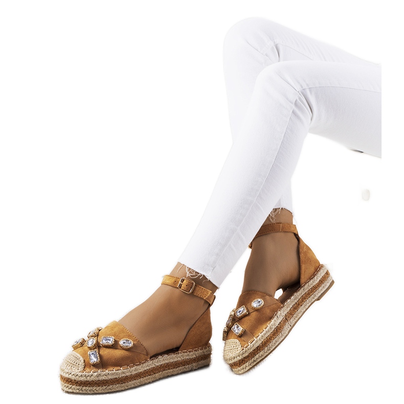 Espadrillas marroni con zirconi Taimi marrone