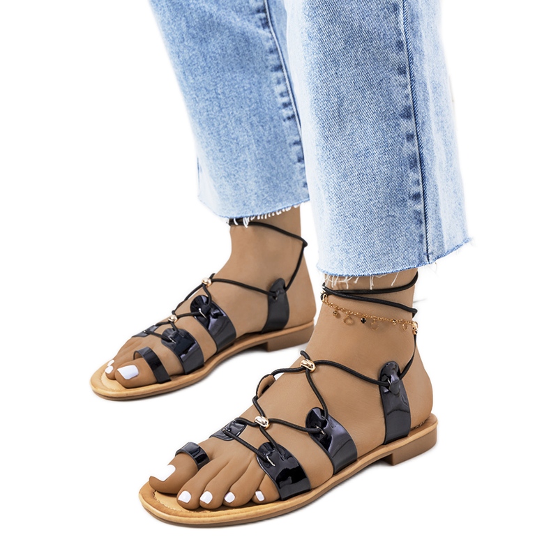 Sandali Albertis laccati neri nero