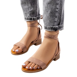 Sandali beige con lacci di Moody
