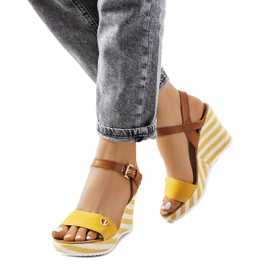 Espadrillas gialle sulla zeppa di Storey giallo