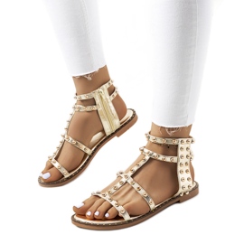 Sandali Kabor oro con borchie d'oro