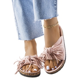 Pantofole rosa con frange da donna