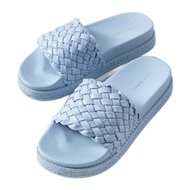 Infradito blu sulla piattaforma Kapper