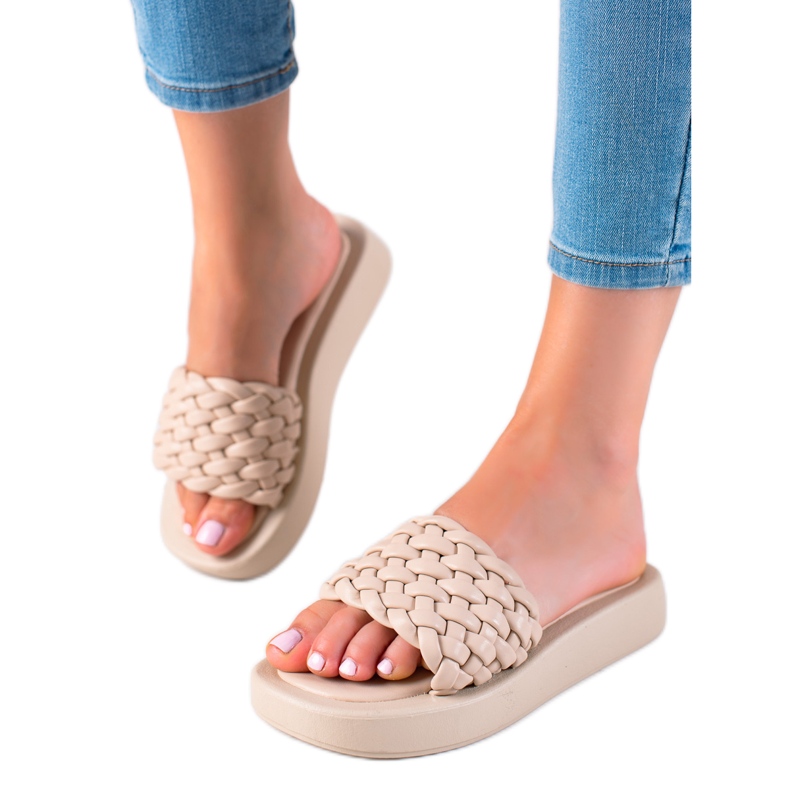 Mannika Pantofole Sulla Piattaforma beige