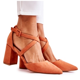 FB1 Sandali Alla Moda Su Una Barra Arancio Sinari arancia