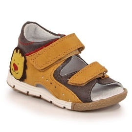 Sandali con velcro Kornecki Jr KOR6867 cammello marrone