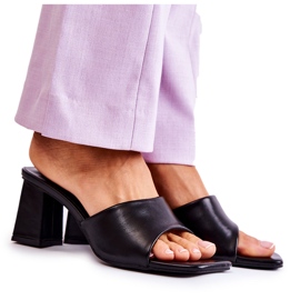 PG1 Ciabatte Classiche In Pelle Sul Tacco Nero Talena