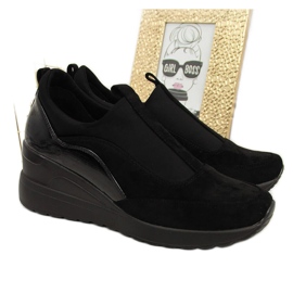 Sneakers da donna nere con zeppa Vinceza nero