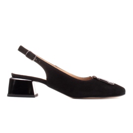 Marco Shoes Sandali con tacco basso con decoro piatto nero