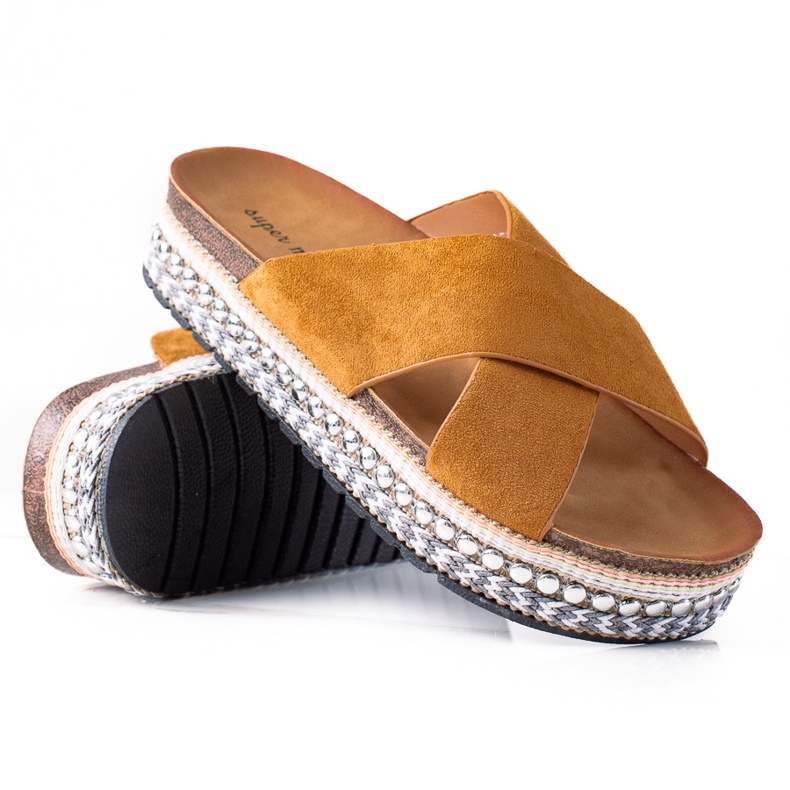 SHELOVET Pantofole alla moda sulla piattaforma marrone