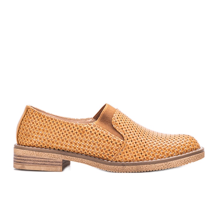 Scarpa traforata marrone Nilde beige