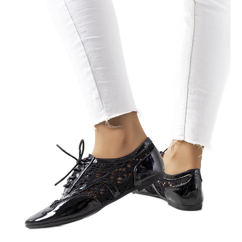 Scarpe laccate nere di Brett nero