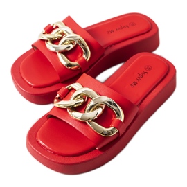 Ciabatte rosse con catena di Bragg rosso