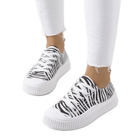 Sneakers bianche e nere sulla piattaforma Chovka bianco nero