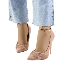 I tacchi rosa di Steven