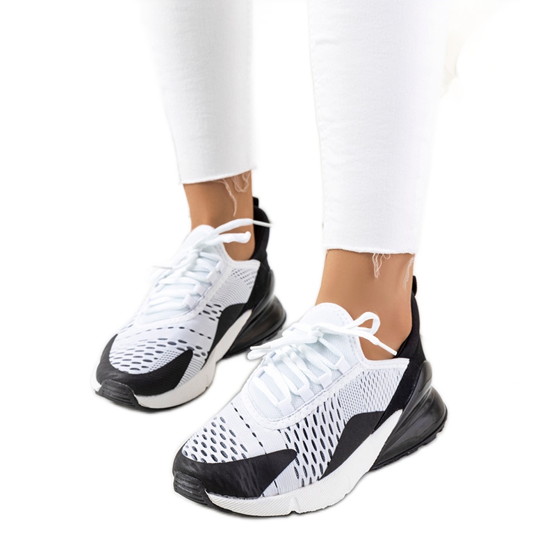 Sneakers sportive bianche Sint bianca nero
