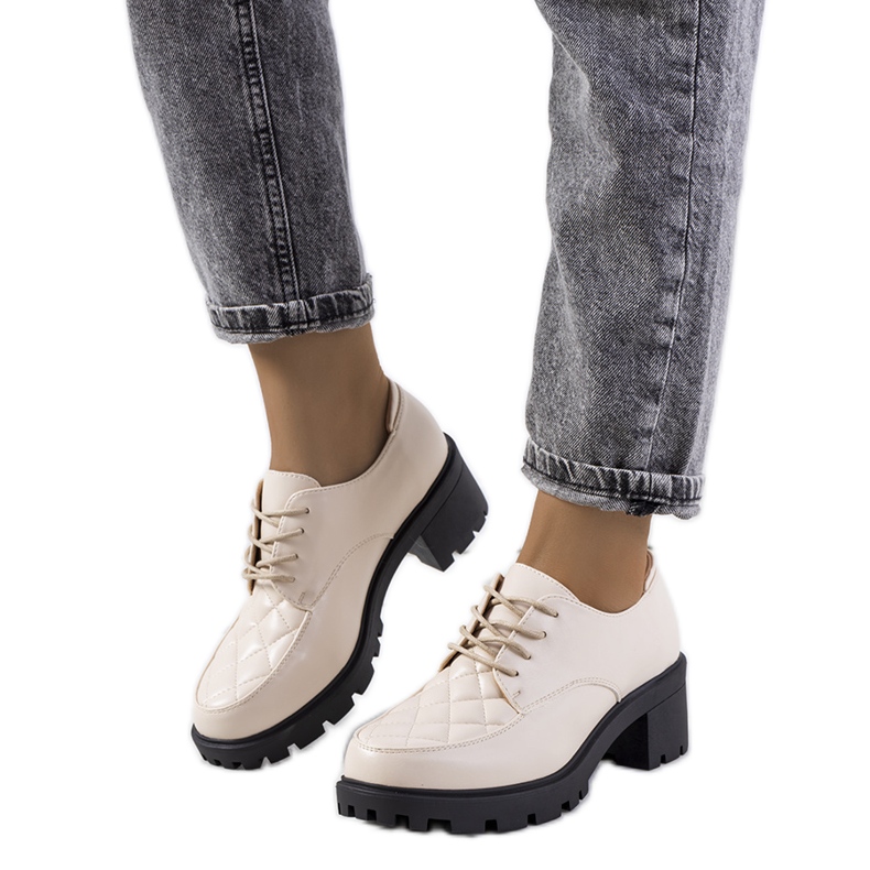 Scarpe col tacco beige di Landra