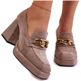 Décolleté In Pelle Scamosciata Con Catena Decorativa Laura Messi 2444 Marrone Chiaro beige