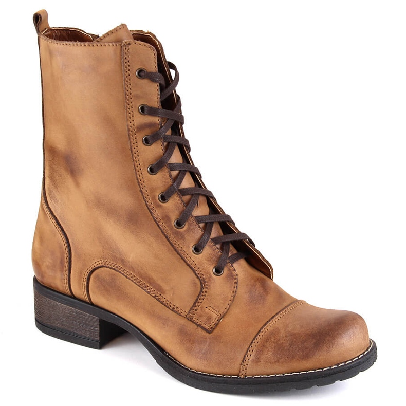 Stivali da donna in pelle marrone Dolce Pietro beige