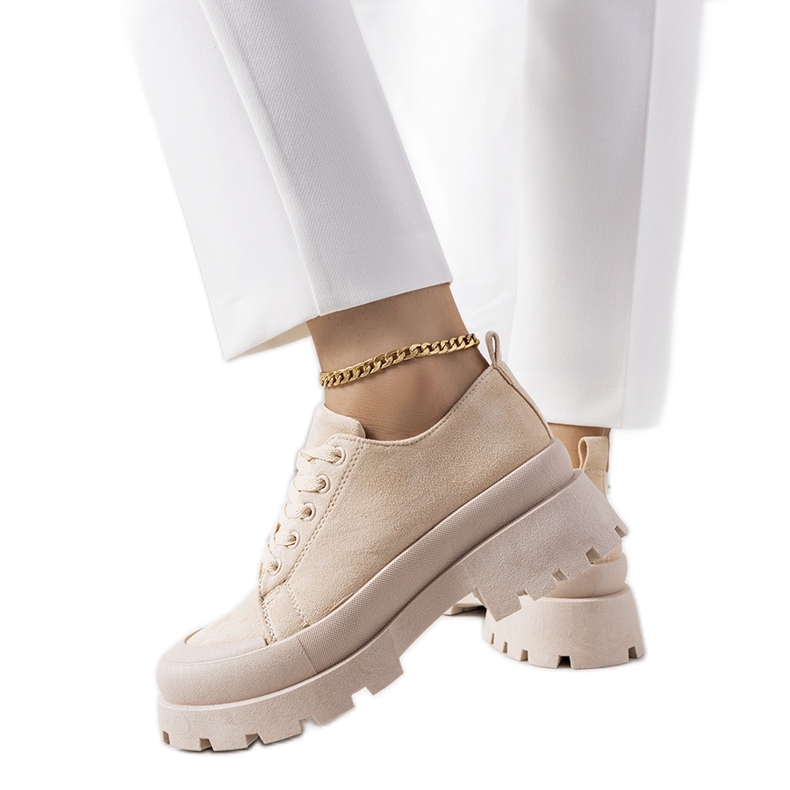BM Sneakers beige sulla piattaforma Dearth