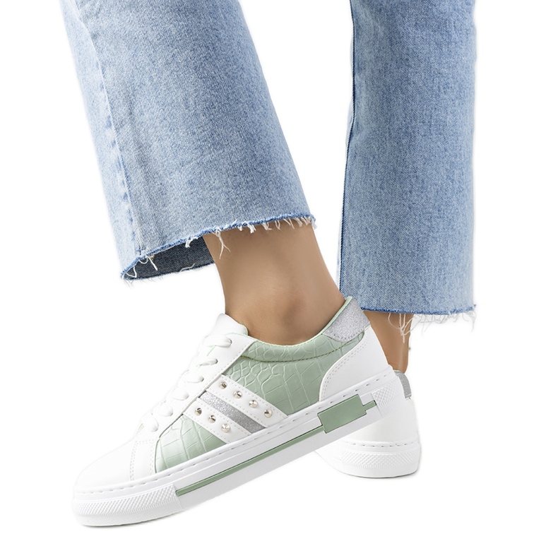 Sneakers verdi con borchie Luus bianca verde