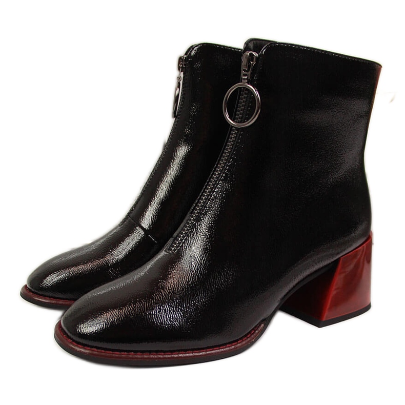 Stivale da donna laccato in vernice nera Filippo nero