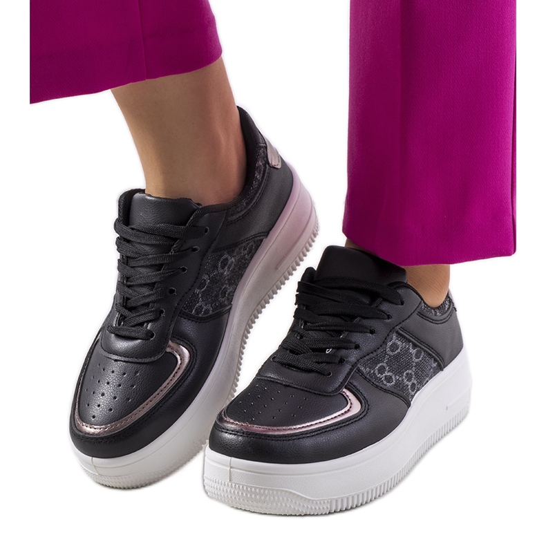 Sneakers da donna nere di Luzia nero