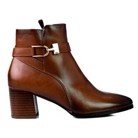 Stivali marroni classici da donna Vinceza marrone