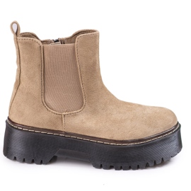 Stivaletti Chelsea da donna marroni sulla piattaforma Shelovet realizzati in suede ecologico marrone