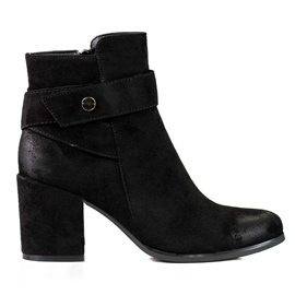 Stivali neri da donna sul palo realizzati in suede ecologico Shelovet nero