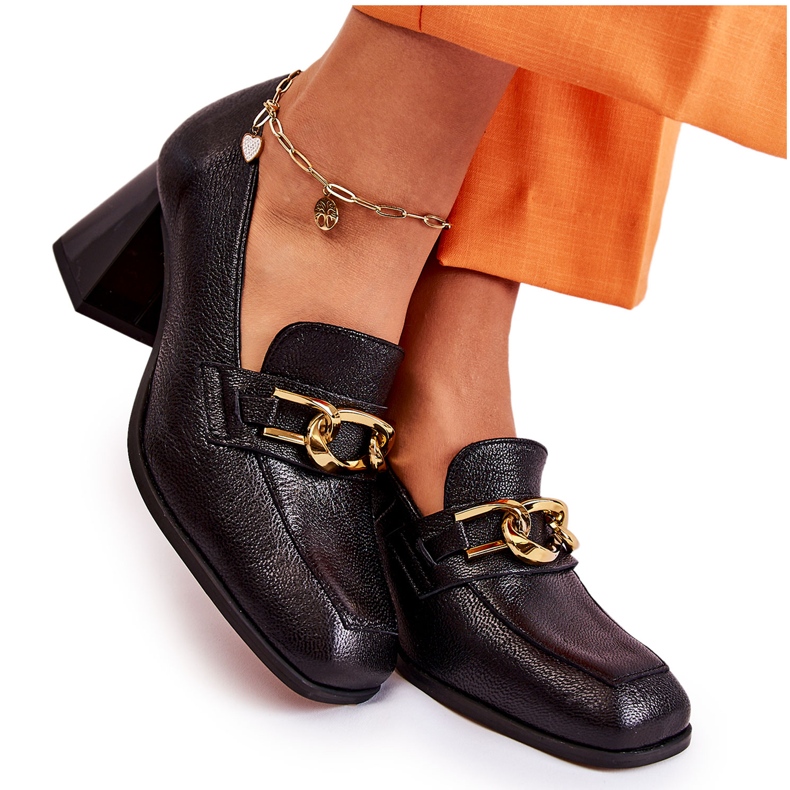 Décolleté In Pelle Con Catena Laura Messi 2515 Nero