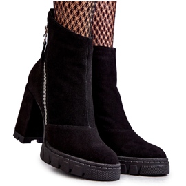 Stivali in pelle scamosciata alla moda sul tacco alto Laura Messi 2509 nero