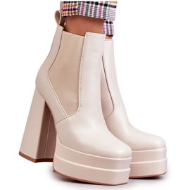 WS1 Stivali da donna in ecopelle su tacco massiccio Beige Jones
