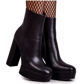 Stivaletti in pelle liscia, colore nero