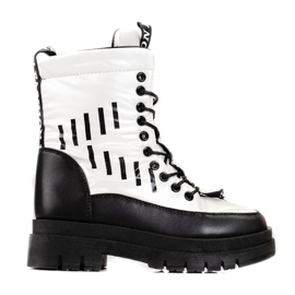 Borse termiche da donna sulla piattaforma Vinceza in bianco e nero