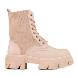 Stivali con plateau da donna con tomaia flessibile Shelovet beige