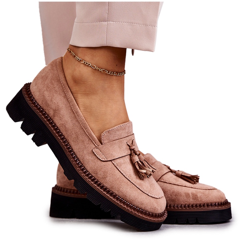 Vinceza Scarpe Scamosciate Da Donna Su Una Piattaforma Unni Beige