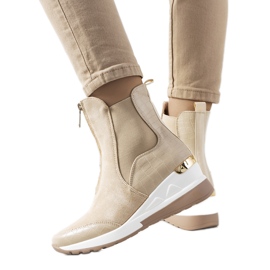 BM Sneakers beige sulla zeppa Triaca
