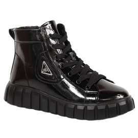Stivaletti in vernice sulla piattaforma Filippo W PAW382 nero