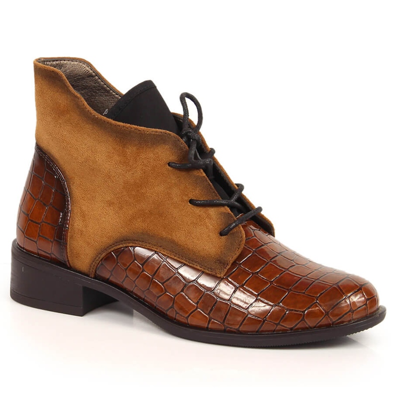 Stivali da donna Jezzi marrone caldo, stringati