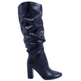 BM Stivali con tacco alto con stropicciature di Whitney Black nero